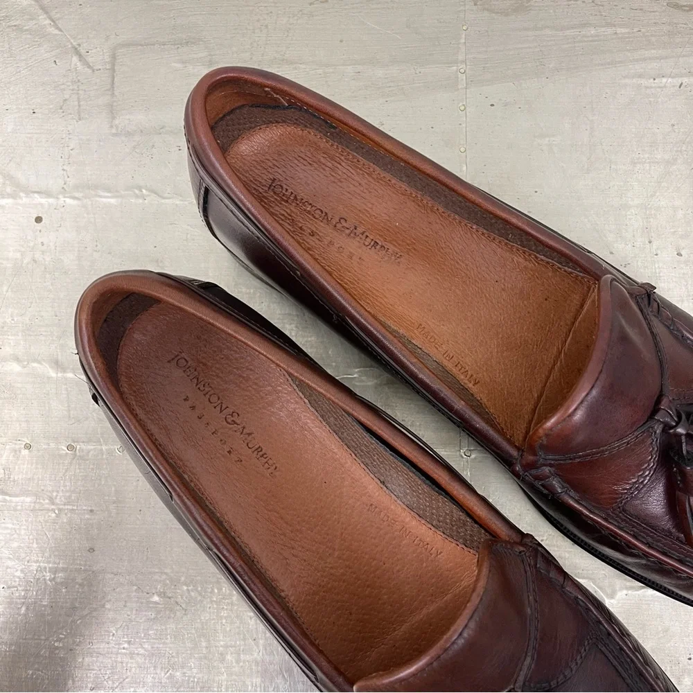 Johnston & Murphy Passport Leather Tassel Loafer Made in Italy
